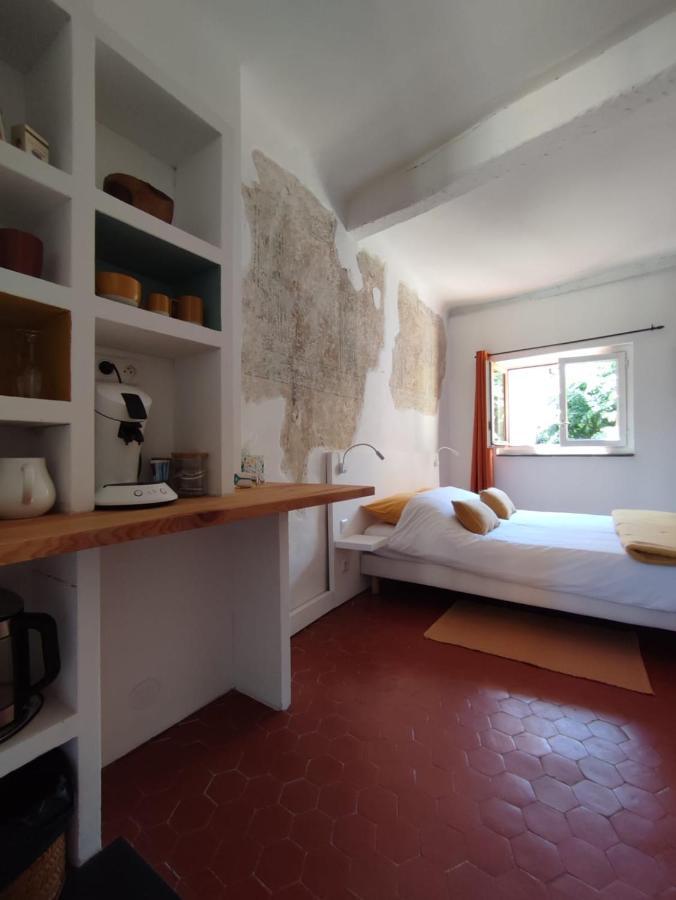 Chambre D'Hotes Les Tomettes Bed & Breakfast ว็องส์ ภายนอก รูปภาพ